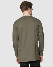 DVNT - NYC Long Sleeve