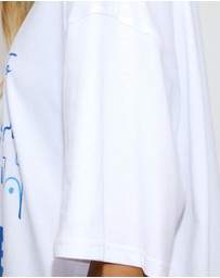 Dazie - Greece Oversized Graphic Tee
