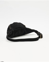AVE Active - Brazilian Bossa Crossbody Bag