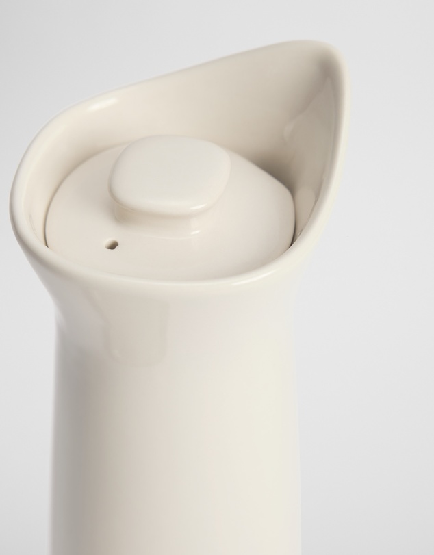 Country Road - Vara Large Oil Pourer