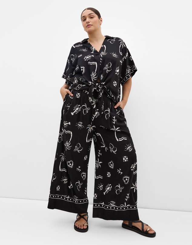 City Chic - Plus size Resort Border Print Pant - black