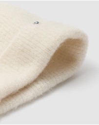 UNISON - Lofty Luxe Beanie