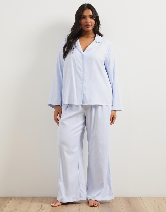 Atmos&Here Curvy - Cotton Stripe Pyjama Set