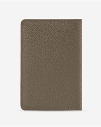 Maison De Sabre - The Passport Holder
