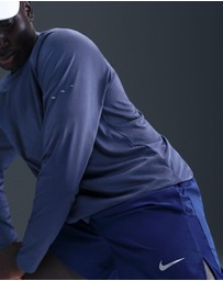 Nike - DriFIT 5