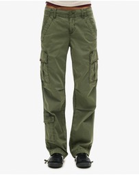 Superdry - Low Rise Straight Cargo Pant