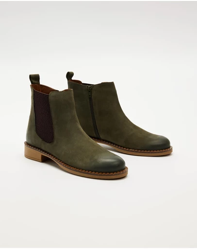 Bueno - Patch Boots