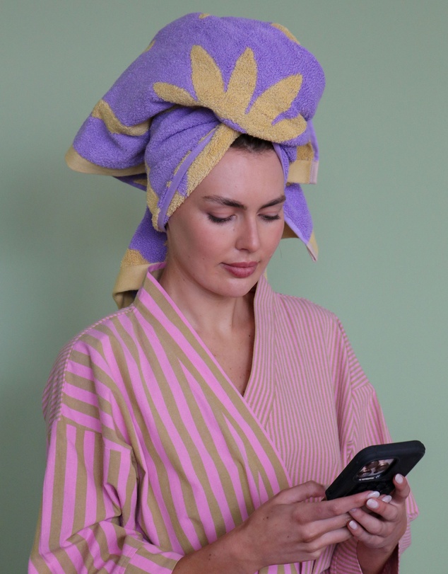 Mosey Me - Floral Dreams Bath Towel