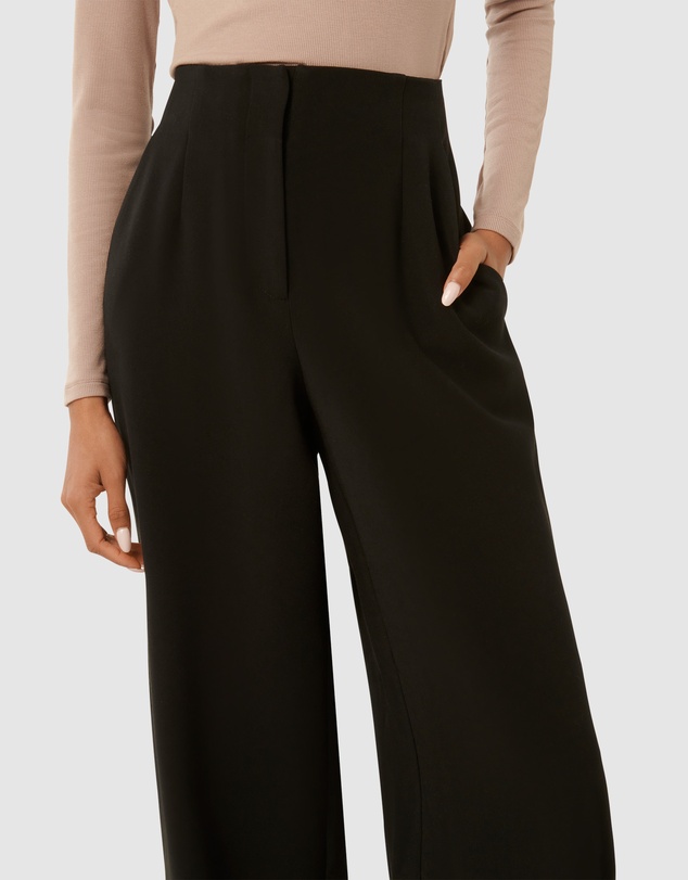 Forever New Petite - Freya Petite High Waist Wide Leg Pants