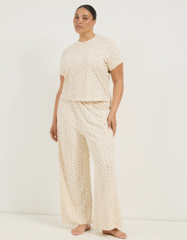 Atmos&Here Curvy - Rue Short Sleeve T-Shirt Pyjama Set