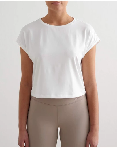 Aim'n - Soft Basic Roll-Sleeve Top
