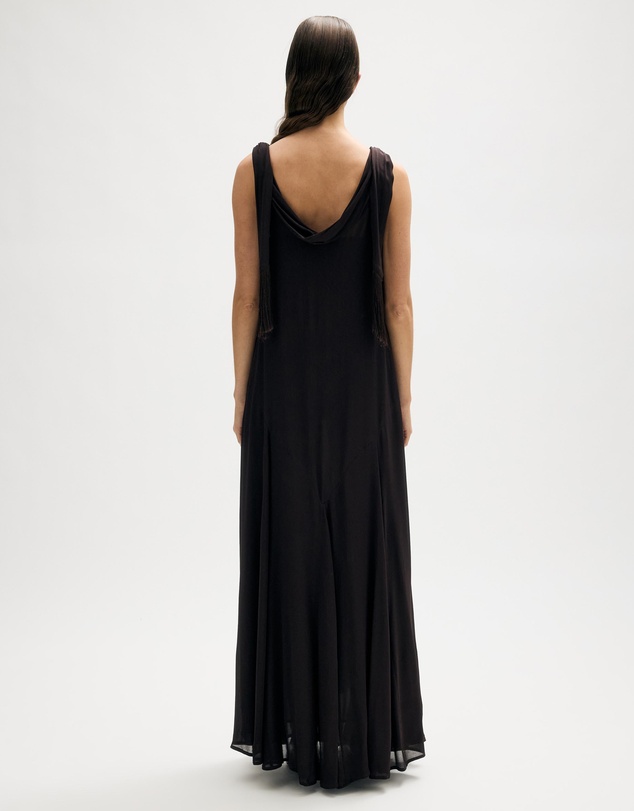 Minima Esenciales - Mika Scarf Maxi Dress