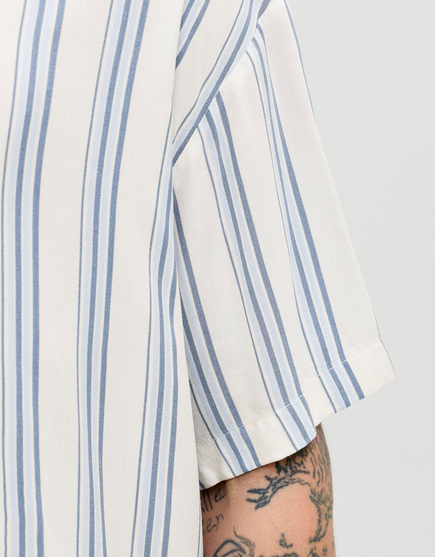 Jack & Jones - JJEJeff Resort Stripe Shirt SS SN