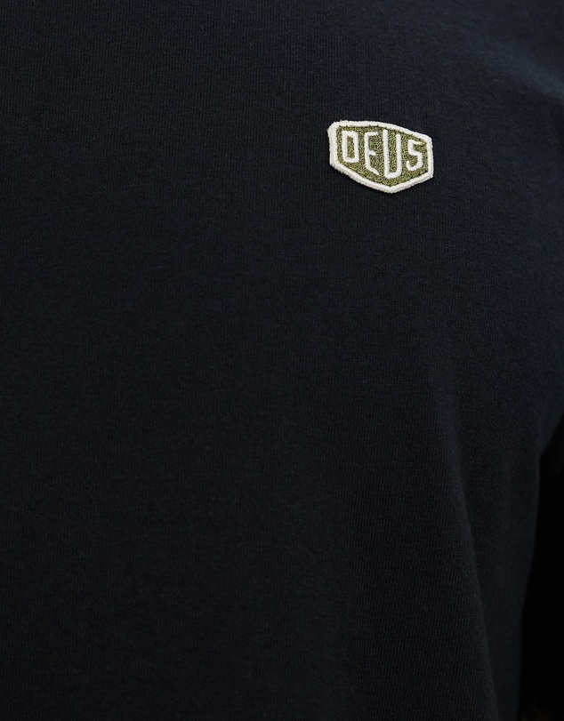 Deus Ex Machina - Shield Standard Tee