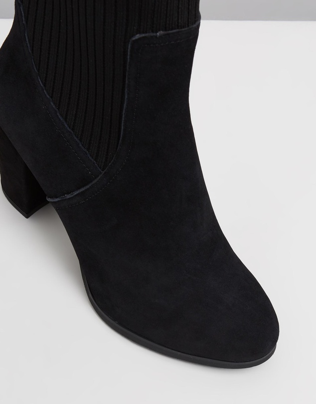 Vionic - Kaylee Ankle Boot - Black