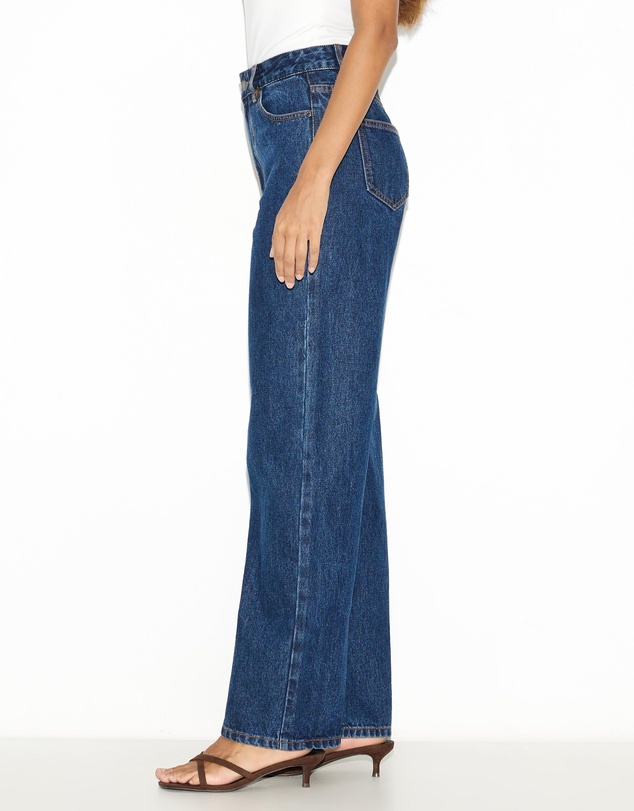 Dazie - Paris High Waisted Straight Leg Denim Jeans