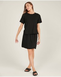 Primness - Luckie Tee