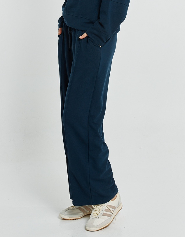 Betty Basics - Elona Jogger