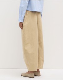 Assembly Label - Lola Barrel Pants