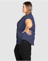 Love Your Wardrobe - Nikki Ruched Extended Sleeve Shirt
