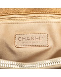 Pre-Loved by Azura Reborn - Pre-Loved chanel Classic Quilted Tote Chain Strap