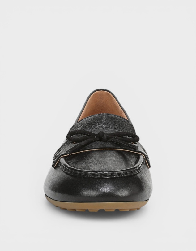 Vionic - Taryn Casual Slip-On Loafer - Black