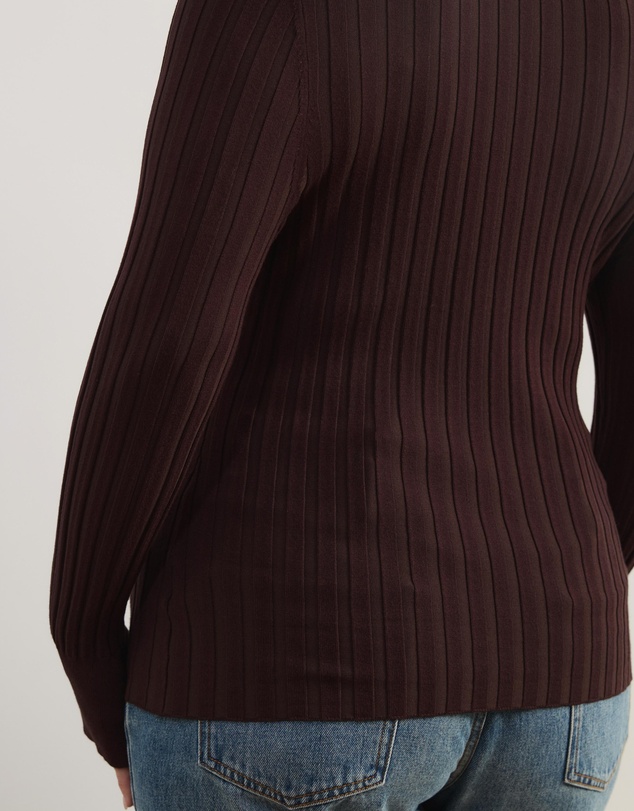 Atmos&Here Curvy - Rumi LS Fitted Rib Knit Top