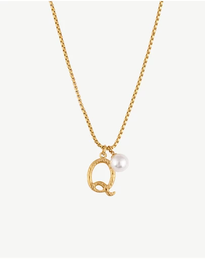 Zahar - Pearl Letter Q Necklace