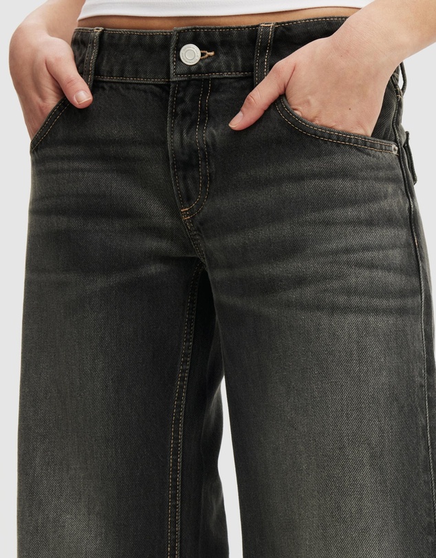 Cotton On - Ultra Low Flare Jeans