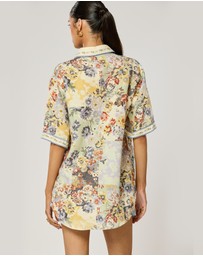 Winona - Genovia Oversized Shirt 