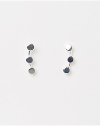 Ichu - Tiny Triple Circle Ear Cuff