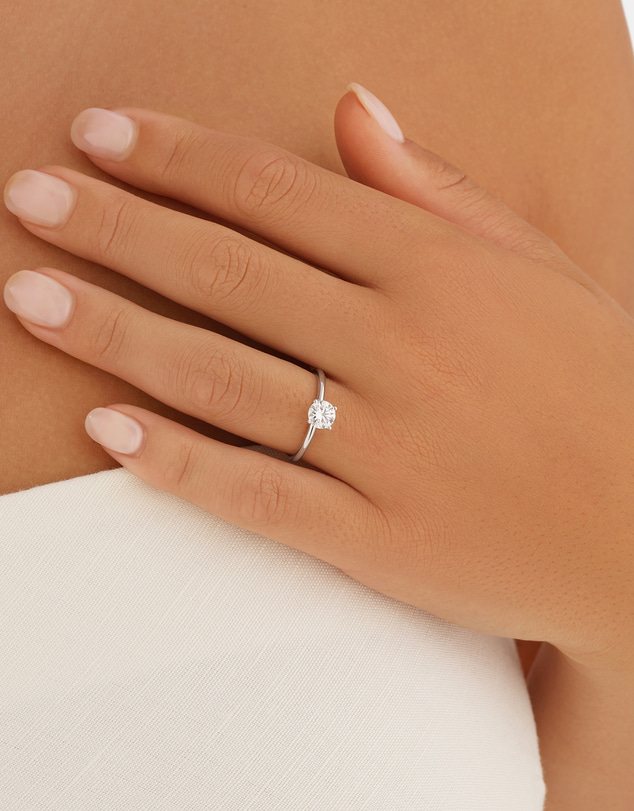 Michael Hill - 0.70 Carat TW Round Brilliant Laboratory-Grown Diamond Solitaire Engagement Ring in 14kt White Gold