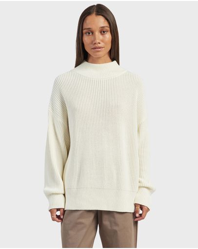 WINTER WHITE