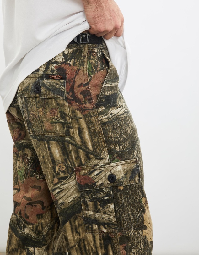 Vintage by The Real Deal - Pre Loved - Vintage Mossy Oak Realtree Camo Cargo Pants