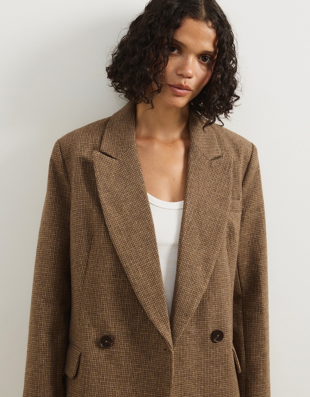 Atmos&Here - Amaya Double Breasted Blazer
