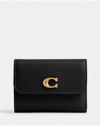 Coach - Refined Calf Leather Essential Card Holder Wallet