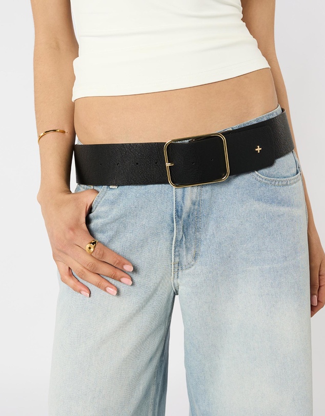 PETA AND JAIN - Lexie Belt