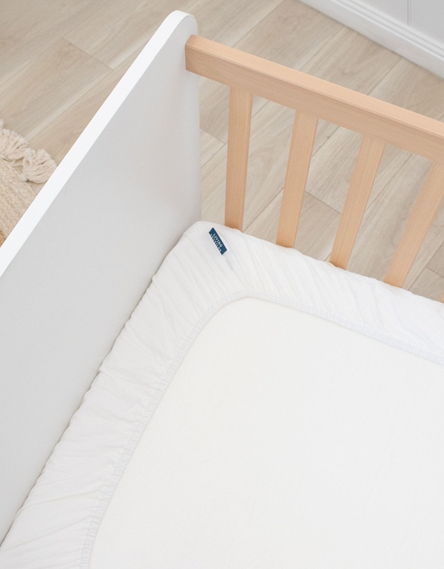 Living Textiles - Smart-Dri Mattress Protector - Compact Cot