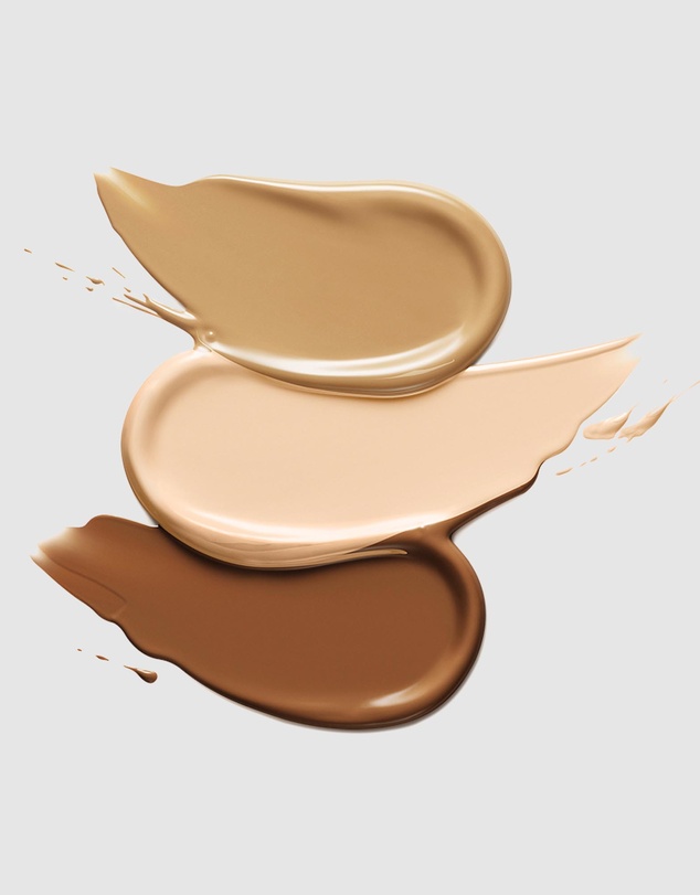 Elizabeth Arden - Flawless Finish Skincaring Foundation
