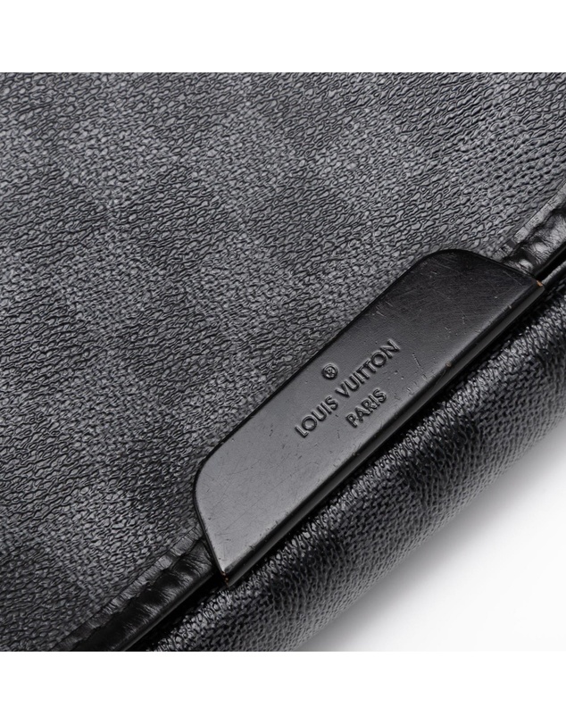 Pre-Loved by Azura Reborn - Pre-Loved Damier Graphite Daniel MM