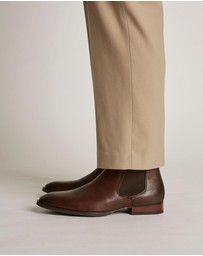 Aquila - Dakota Chelsea Boots