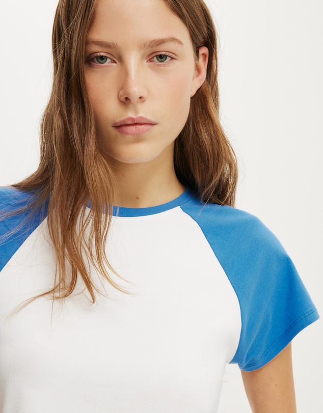 Cotton On - 90S Baby Raglan Tee