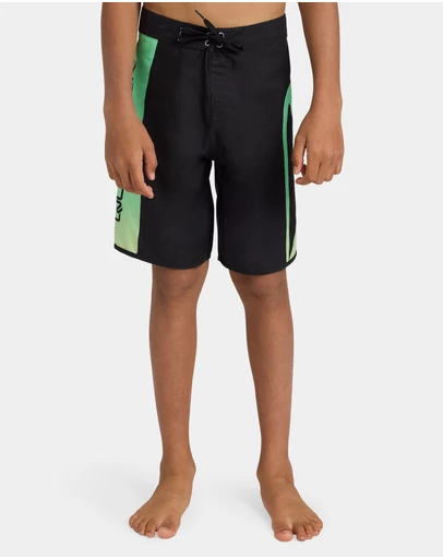 Quiksilver - Boys 8 to 16 Everyday Holmes 17