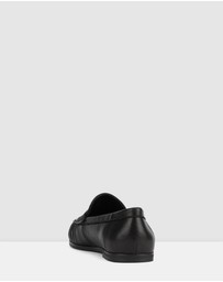 Rollie - Hudson Moccasin Flat