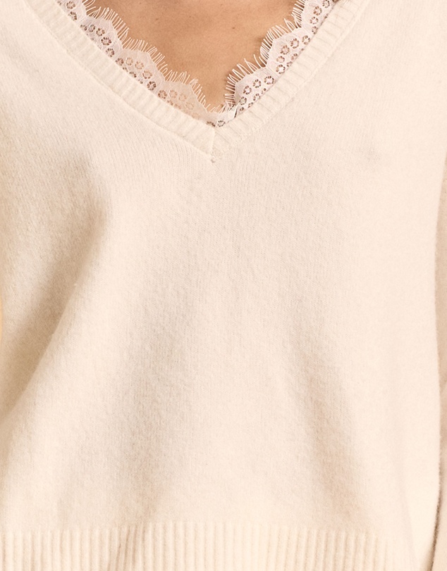 MVN - Knit Jumper With Lace Trim