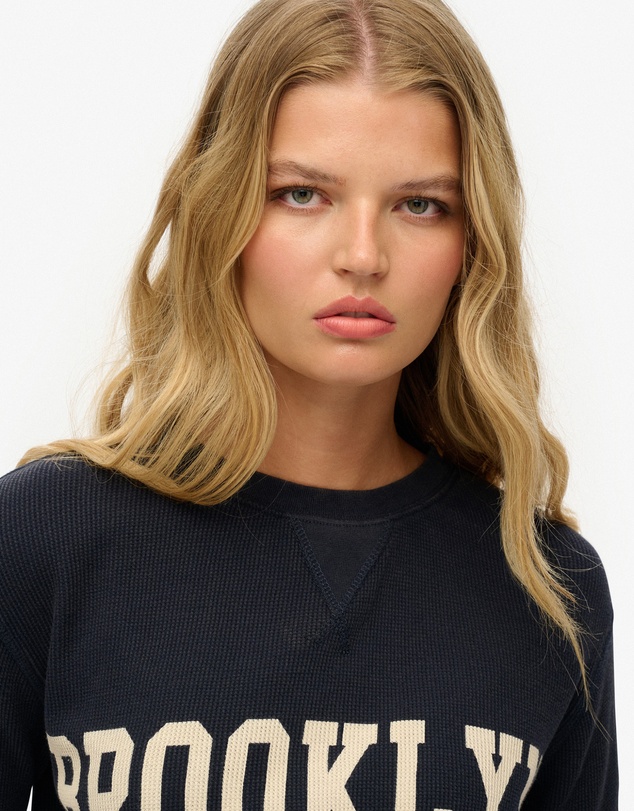 Superdry - Athletic Essential Graphic Long Sleeve Top