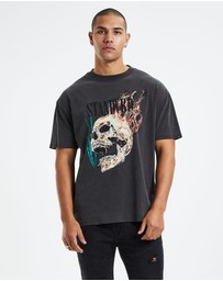 Standard - Flame Skull T-Shirt