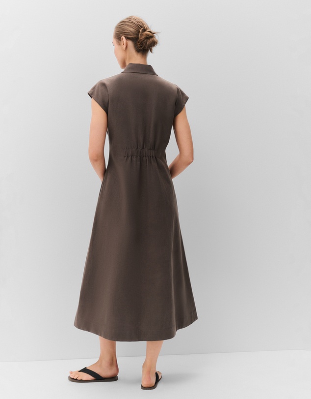 UNISON - Collared Midi Dress