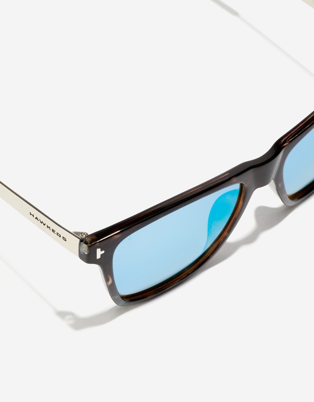 Hawkers Co - HAWKERS - Polarized Carey Blue ONE LS METAL  Sunglasses for Men and Women UV400