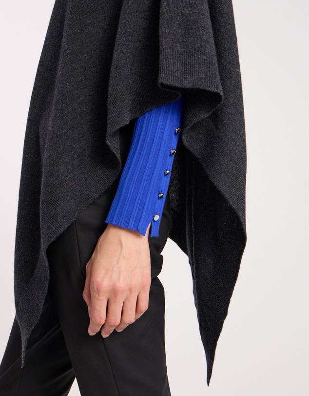 David Lawrence - Ettienne Merino Poncho